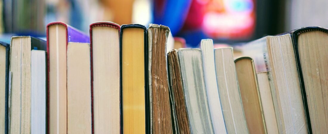 4 Libros que Cambiaron la Forma en la que Veo el Dinero