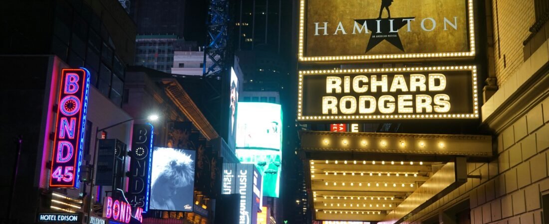 Cómo Ver un Show de Broadway en NYC Sin Gastar de Más